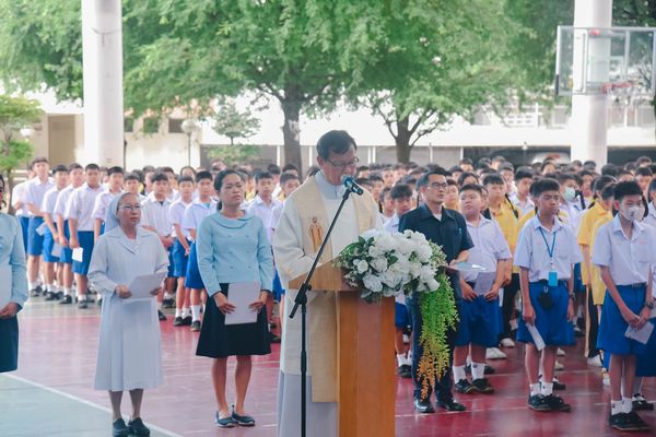 โรงเรียนปรีชานุศาสน์